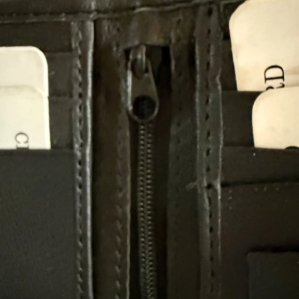 Black Leather Bi-Fold Wallet